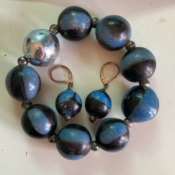 Handmade Ceramic Earrings & Bracelet - Picture 3 of 8